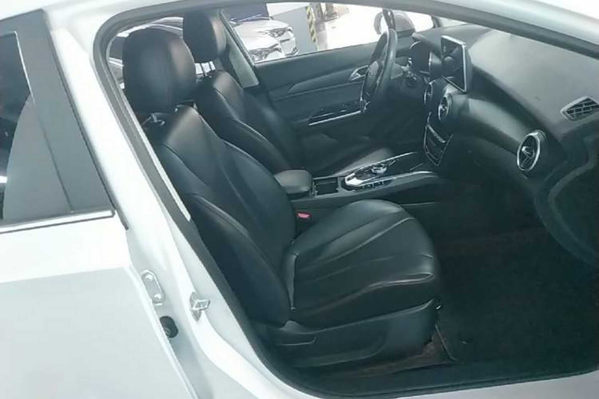 Used BAIC Beijing EU5 2022 Ride-Hailing High-Power Luxury Edition Right Front Seat