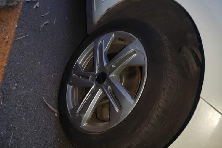 Used BAIC Beijing EU5 2022 Ride-Hailing Luxury Edition Right Front Wheel Hub