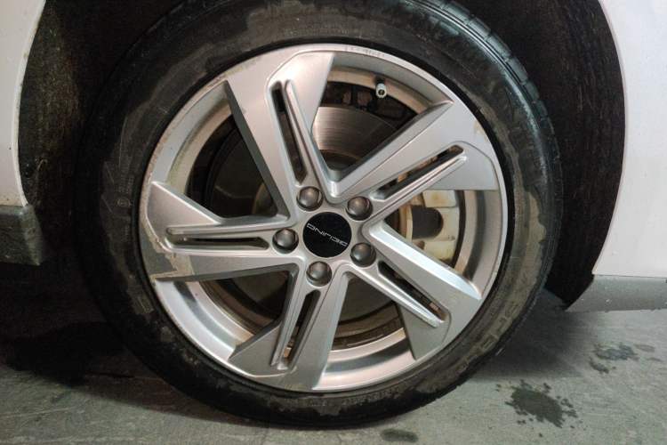 Used BAIC Beijing EU5 2022 Ride-Hailing Edition Right Front Wheel Hub