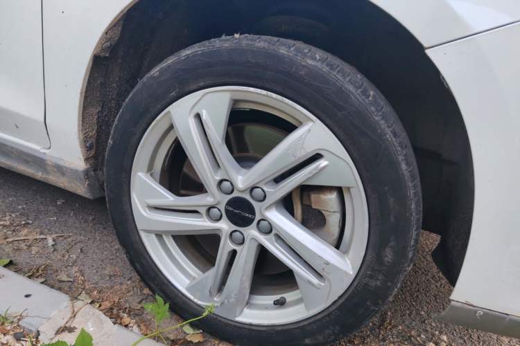 Used BAIC Beijing EU5 2022 Ride-Hailing Edition Right Front Wheel Hub