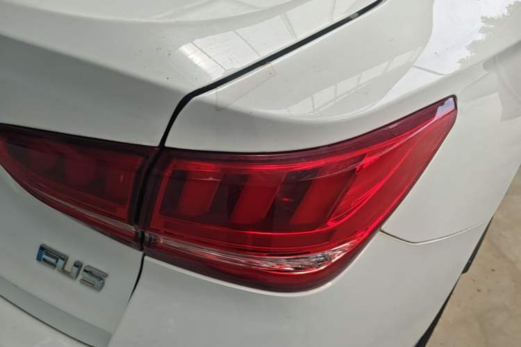 Used BAIC Beijing EU5 2022 Ride-Hailing High-Power Luxury Edition Right Rear Taillight