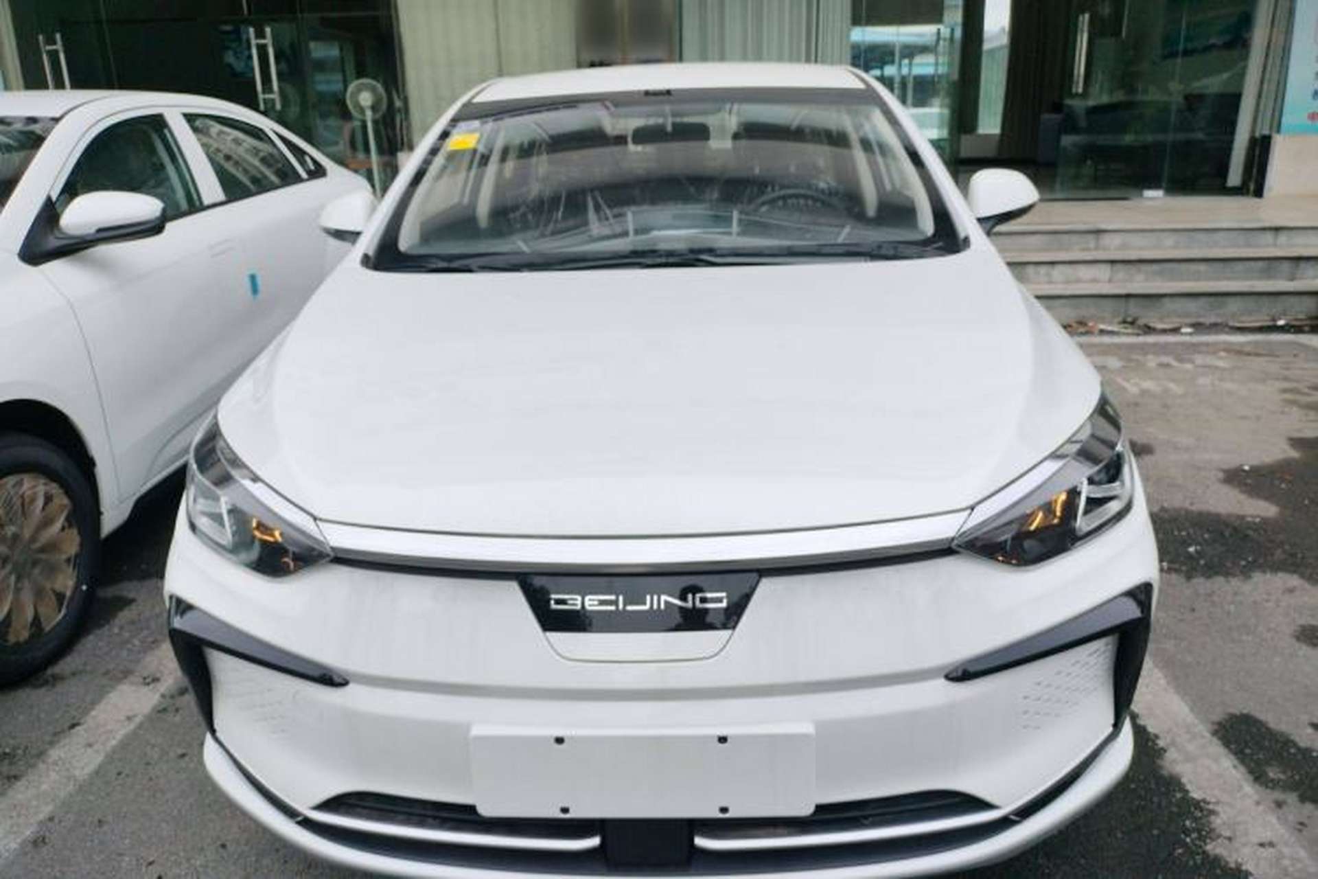 Used BAIC Beijing EU5 2025 Hongtu Standard Edition Exterior 1
