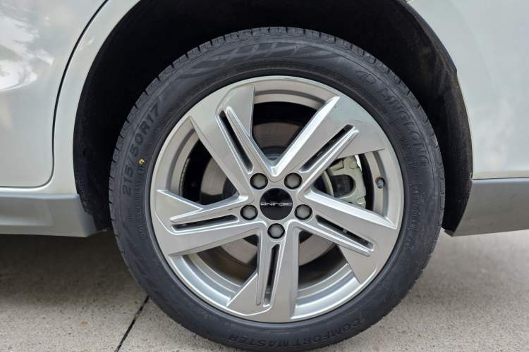 Used BAIC Beijing EU5 2025 Hongtu Standard Edition Exterior 10