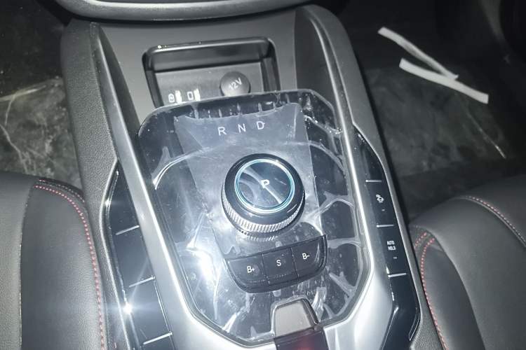 Used BAIC Beijing EU5 2025 Hongtu Standard Edition Gear Lever