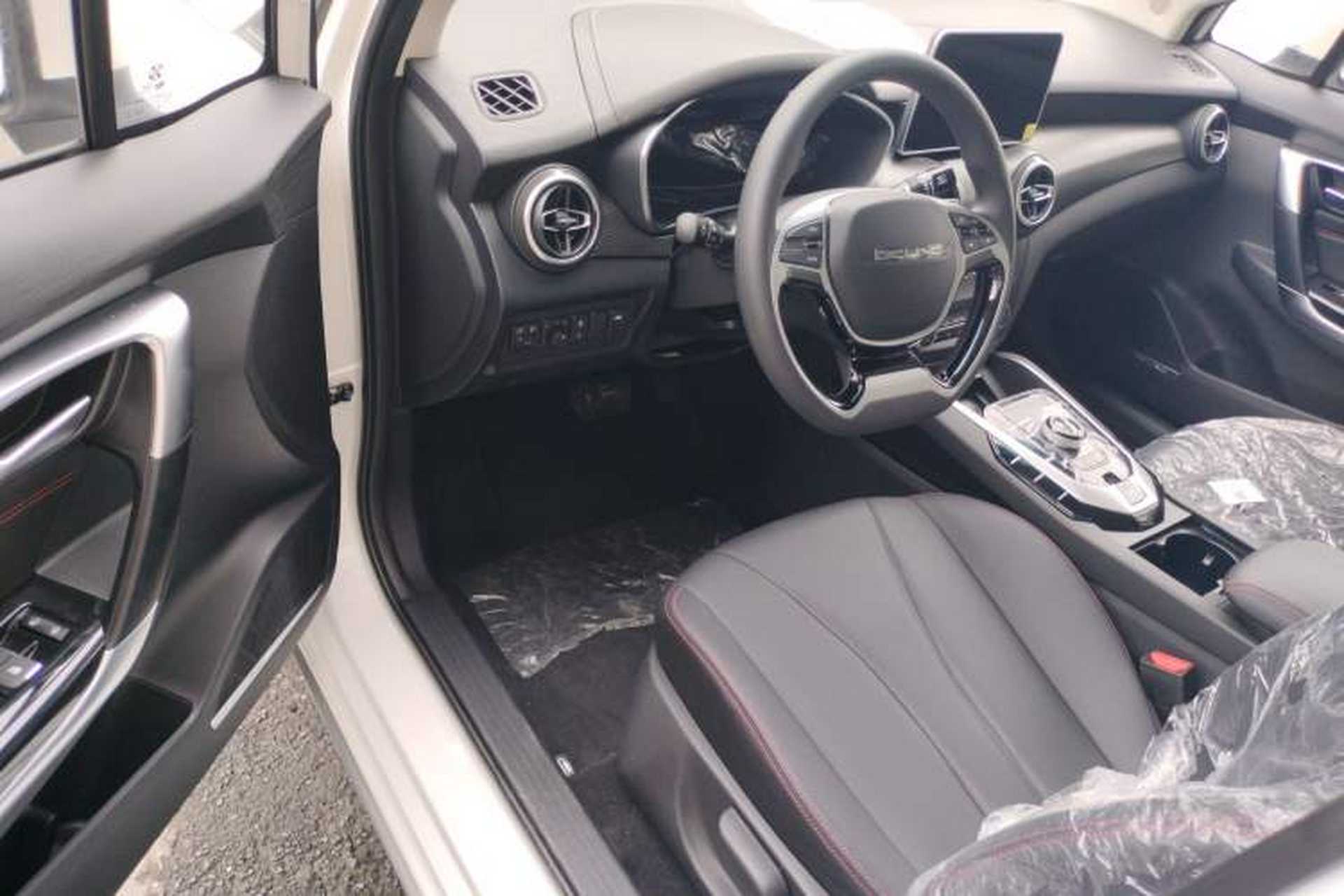 Used BAIC Beijing EU5 2025 Hongtu Standard Edition Interior 2