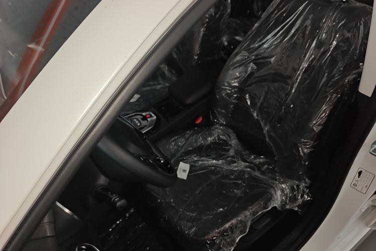 Used BAIC Beijing EU5 2025 Hongtu Standard Edition Left Front Seat