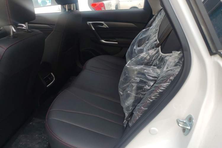 Used BAIC Beijing EU5 2025 Hongtu Standard Edition Left Rear Seat