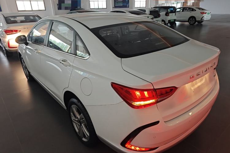 Used BAIC Beijing EU5 2025 Hongtu Standard Edition Rear Left 45 Deg