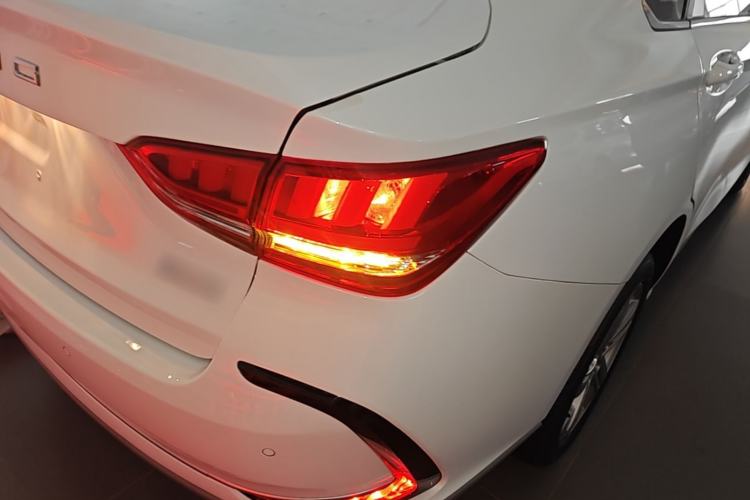 Used BAIC Beijing EU5 2025 Hongtu Standard Edition Right Rear Taillight