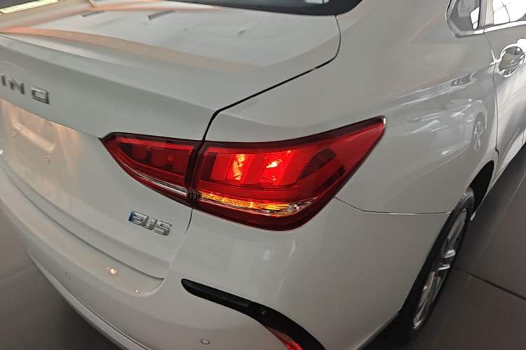 Used BAIC Beijing EU5 2025 Hongtu Standard Edition Right Rear Taillight