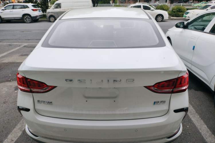 Used BAIC Beijing EU5 2025 Hongtu Standard Edition Trunk