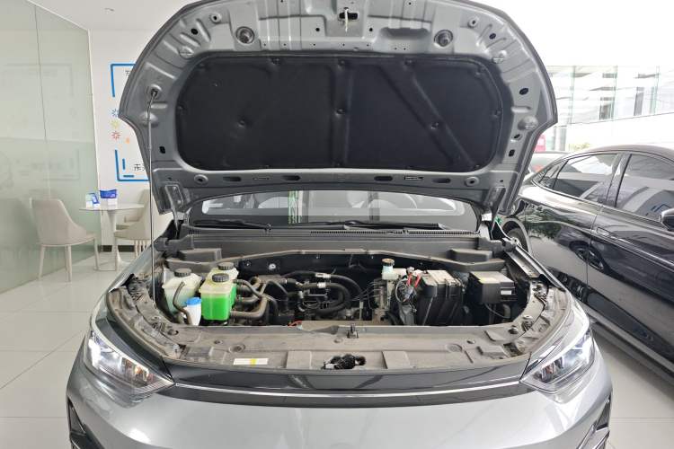 Used BAIC Beijing EU5 PLUS 2023 R500 Premium Travel Edition Engine Bay
