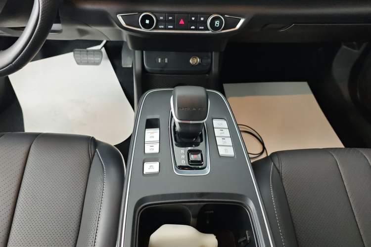 Used BAIC Beijing EU5 PLUS 2023 R500 Premium Travel Edition Gear Lever
