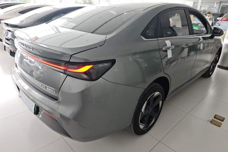 Used BAIC Beijing EU5 PLUS 2023 R500 Premium Travel Edition Rear Right 45 Deg