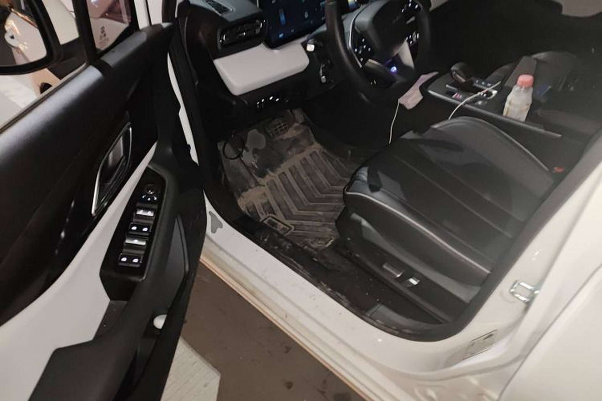 Used BAIC Beijing EU5 PLUS 2023 R600 Premium Edition Driver Seat