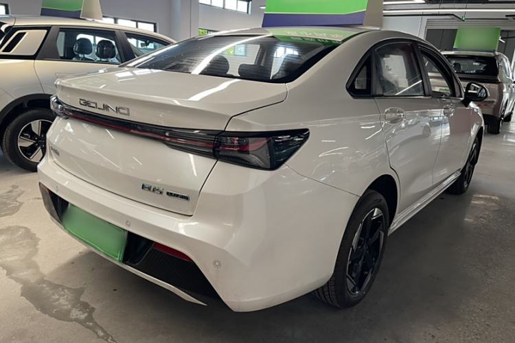 Used BAIC Beijing EU5 PLUS 2023 R600 Premium Edition Exterior 5