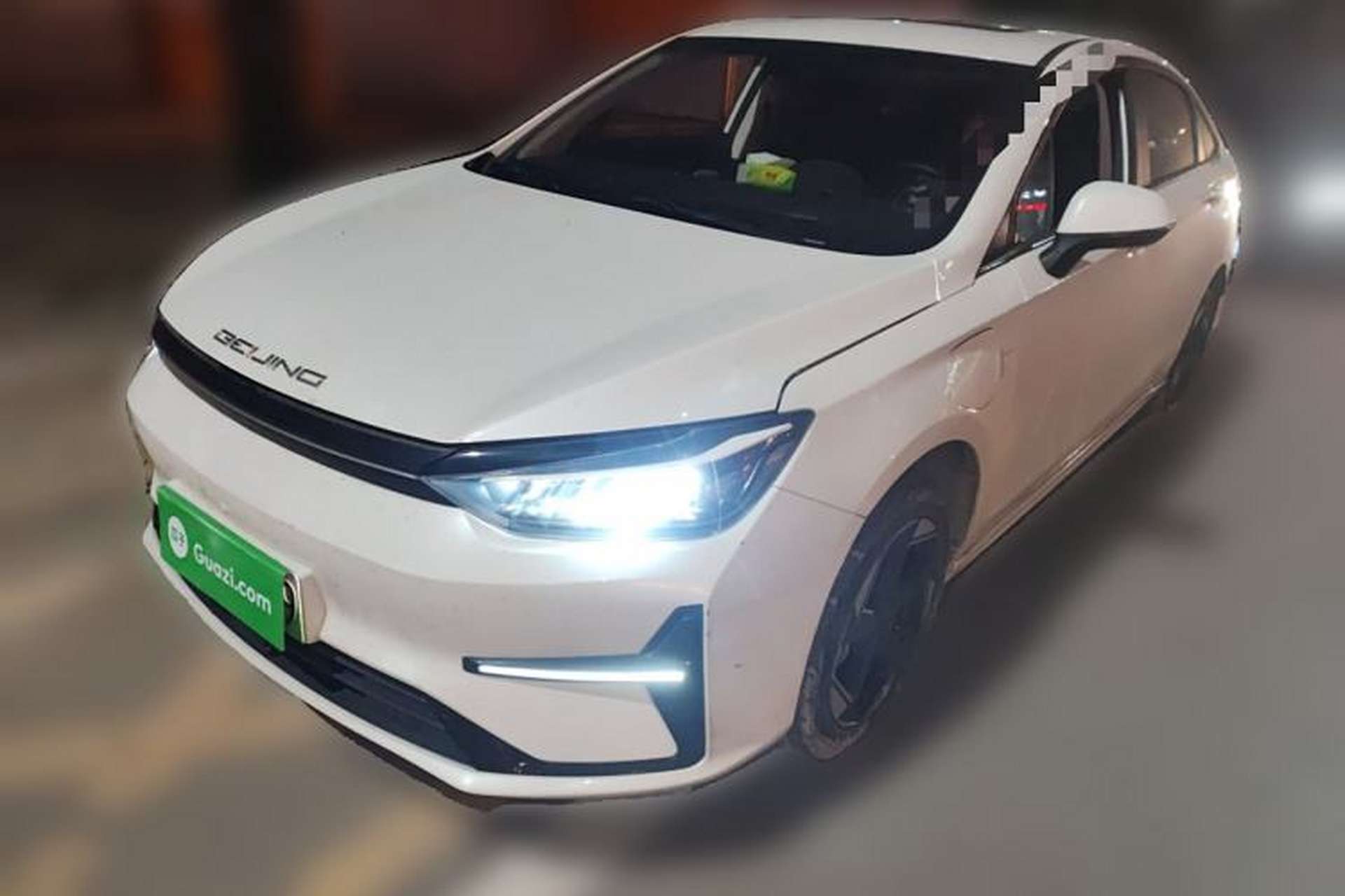 Used BAIC Beijing EU5 PLUS 2023 R600 Premium Edition Front Left 45 Deg