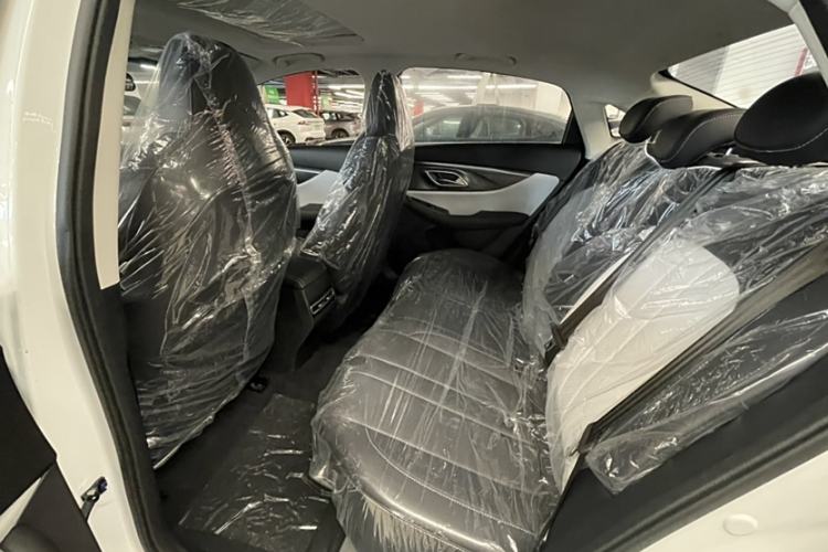 Used BAIC Beijing EU5 PLUS 2023 R600 Premium Edition Interior 5