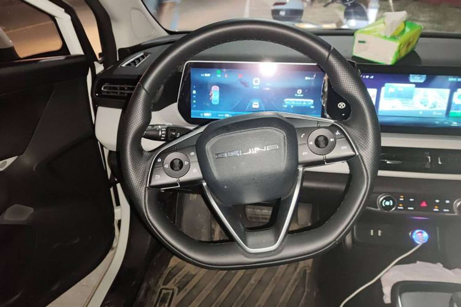 Used BAIC Beijing EU5 PLUS 2023 R600 Premium Edition Steering Wheel