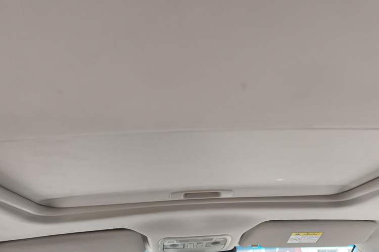 Used BAIC Beijing EU5 PLUS 2021 R600 Premium Edition Headliner