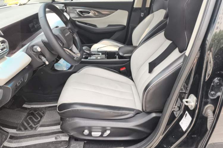 Used BAIC Beijing EU5 PLUS 2021 R600 Premium Edition Left Front Seat