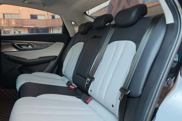 Used BAIC Beijing EU5 PLUS 2021 R500 Premium Edition Left Rear Seat