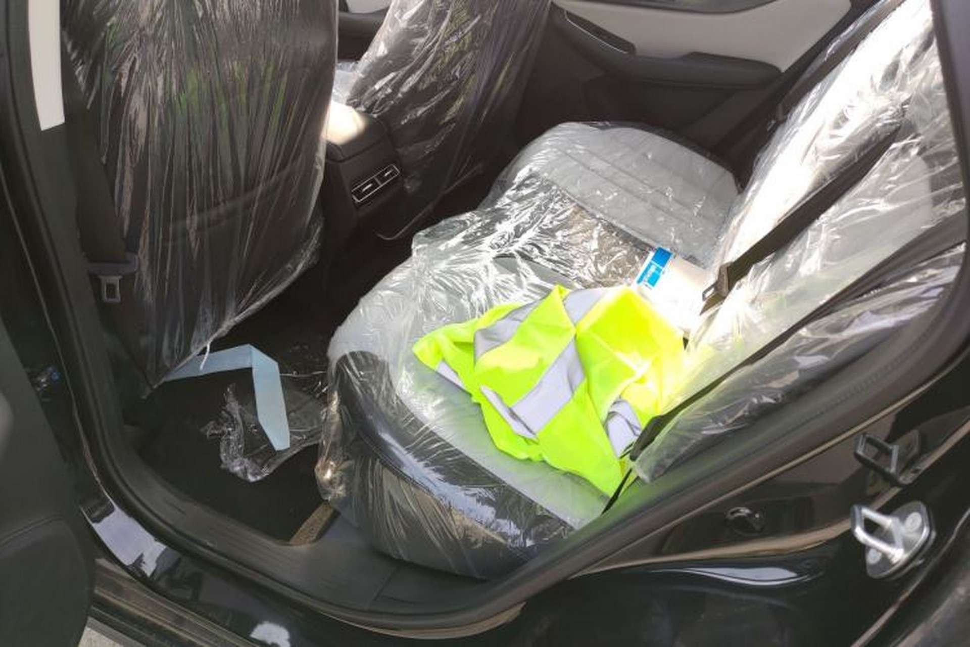 Used BAIC Beijing EU5 PLUS 2021 R600 Premium Edition Left Rear Seat