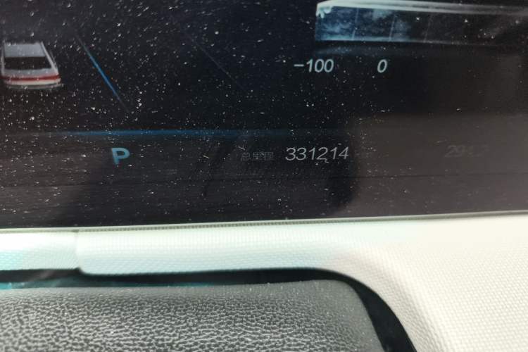 Used BAIC Beijing EU5 PLUS 2021 R600 Premium Edition Odometer Close Up
