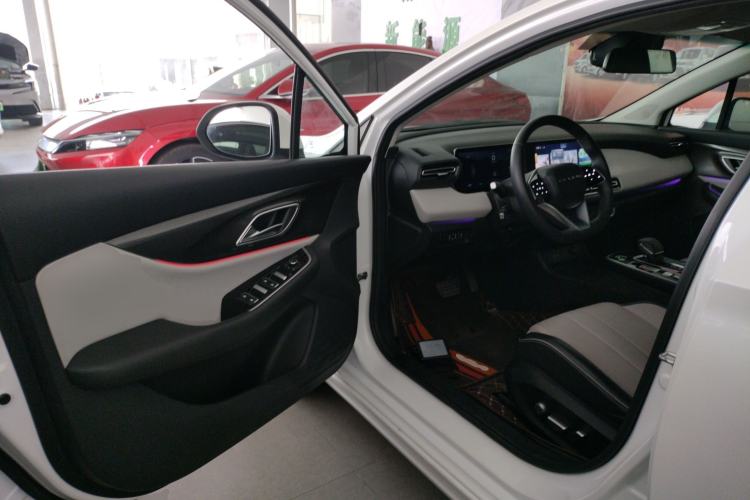Used BAIC Beijing EU5 PLUS 2021 R600 Premium Edition Driver Seat