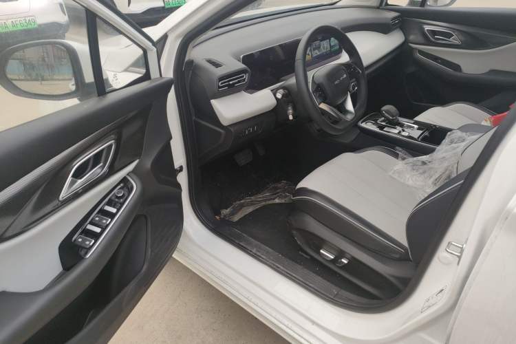 Used BAIC Beijing EU5 PLUS 2021 R500 Premium Edition Driver Seat