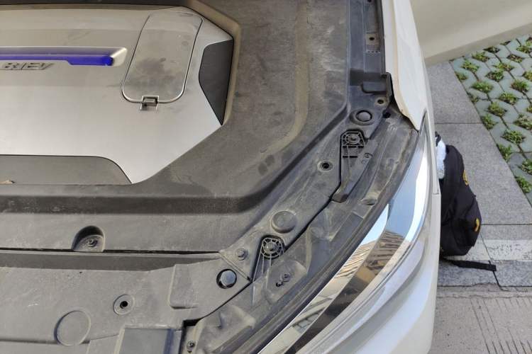 Used BAIC Beijing EU5 PLUS 2021 R500 Prestige Edition Engine Bay Left