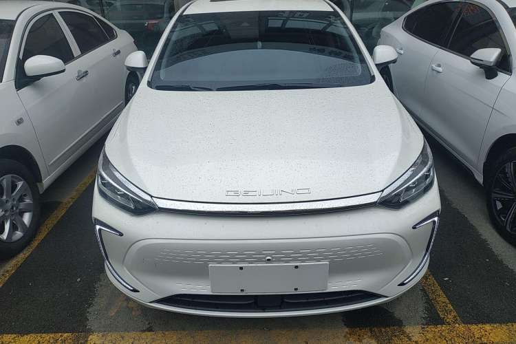 Used BAIC Beijing EU5 PLUS 2021 R600 Premium Edition Exterior 1