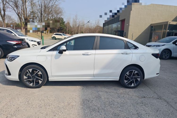 Used BAIC Beijing EU5 PLUS 2021 R600 Premium Edition Exterior 2
