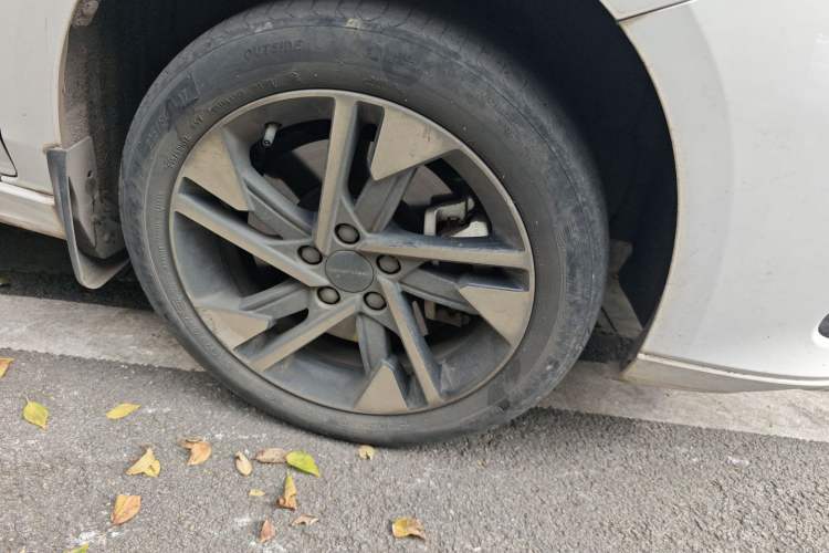 Used BAIC Beijing EU5 PLUS 2021 R500 Premium Edition Exterior 7