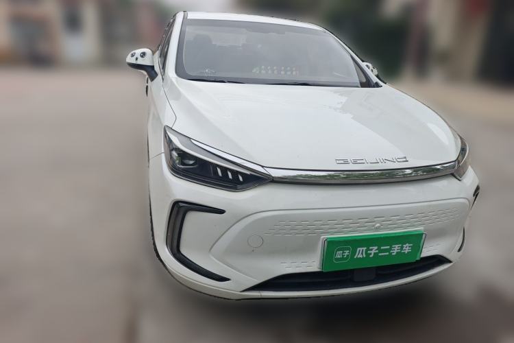 Used BAIC Beijing EU5 PLUS 2021 R500 Premium Edition Front Right 45 Deg