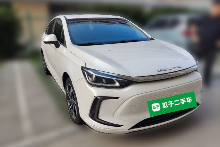 Used BAIC Beijing EU5 PLUS 2021 R500 Prestige Edition Front Right 45 Deg