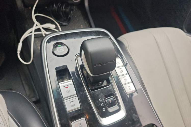 Used BAIC Beijing EU5 PLUS 2021 R500 Premium Edition Gear Lever
