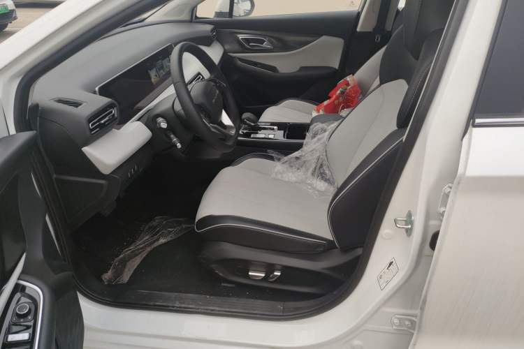 Used BAIC Beijing EU5 PLUS 2021 R500 Premium Edition Left Front Seat