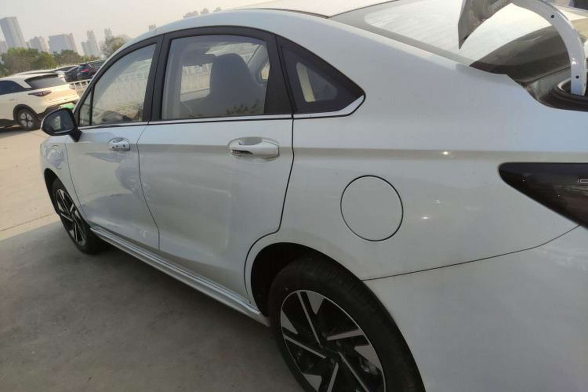 Used BAIC Beijing EU5 PLUS 2021 R500 Premium Edition Left Side