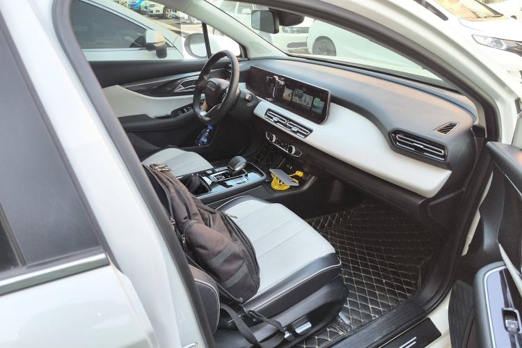 Used BAIC Beijing EU5 PLUS 2021 R600 Premium Edition Right Front Seat