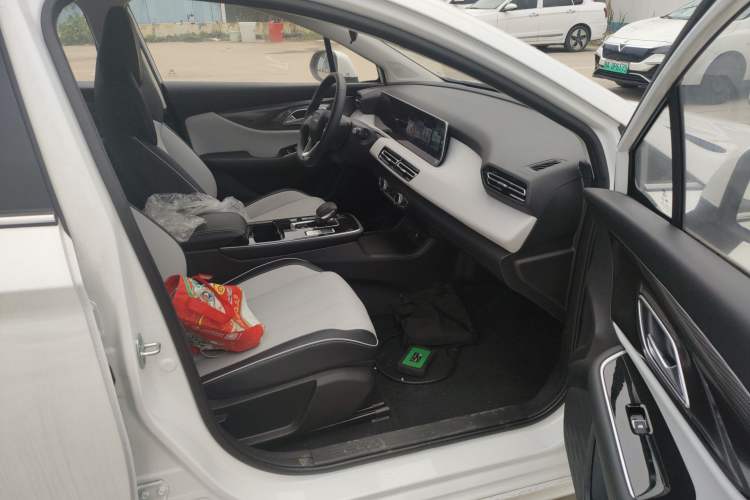 Used BAIC Beijing EU5 PLUS 2021 R500 Premium Edition Right Front Seat