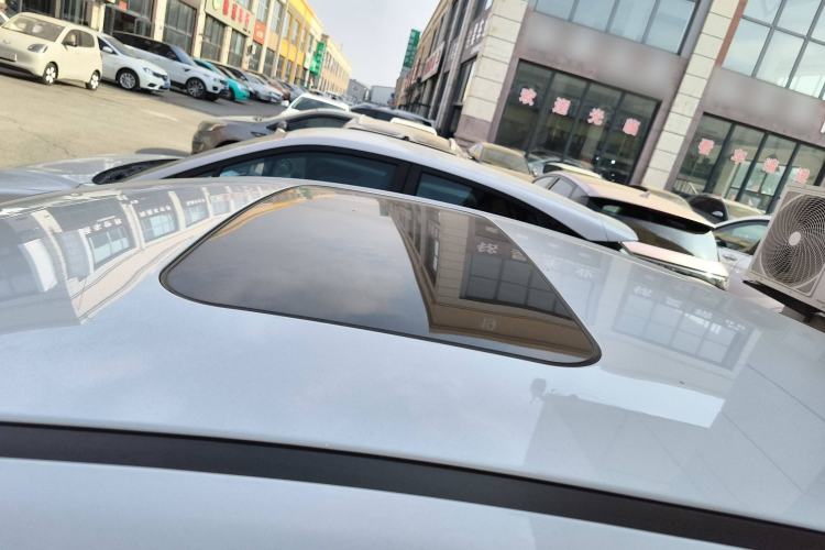 Used BAIC Beijing EU5 PLUS 2021 R600 Premium Edition Roof
