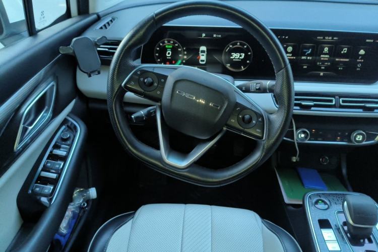 Used BAIC Beijing EU5 PLUS 2021 R500 Premium Edition Steering Wheel