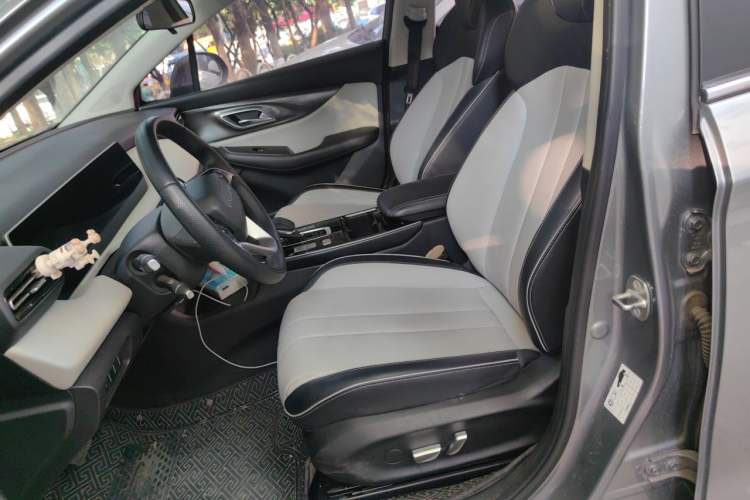 Used BAIC Beijing EU5 PLUS 2022 Enjoy Travel Edition Left Front Seat