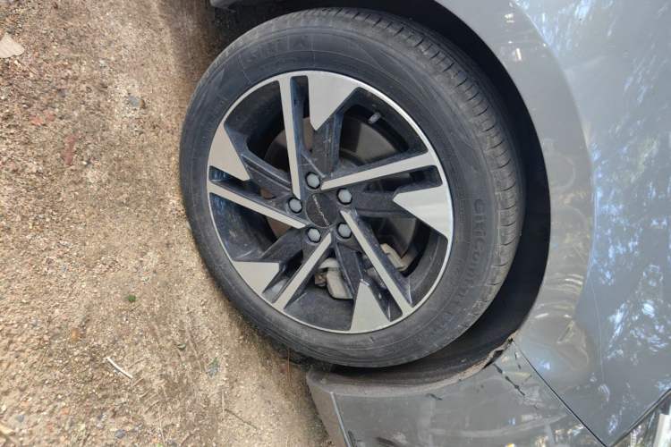 Used BAIC Beijing EU5 PLUS 2022 Enjoy Travel Edition Right Front Wheel Hub