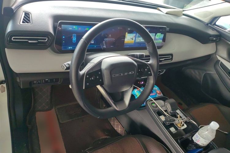Used BAIC Beijing EU5 PLUS 2022 Enjoy Travel Edition Center Console