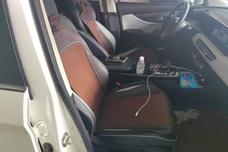 Used BAIC Beijing EU5 PLUS 2022 Enjoy Travel Edition Right Front Seat