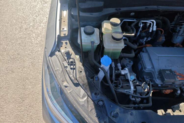 Used BAIC Beijing EU5 PLUS 2023 R600 Premium Edition Engine Bay Right