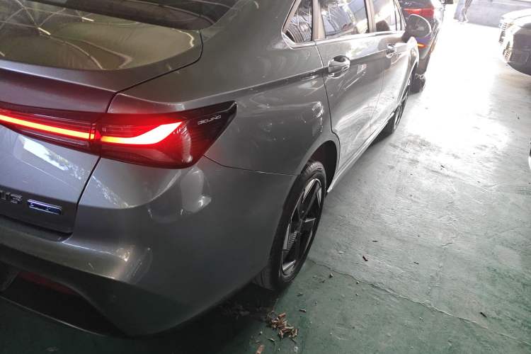 Used BAIC Beijing EU5 PLUS 2023 R500 Premium Edition Exterior 6