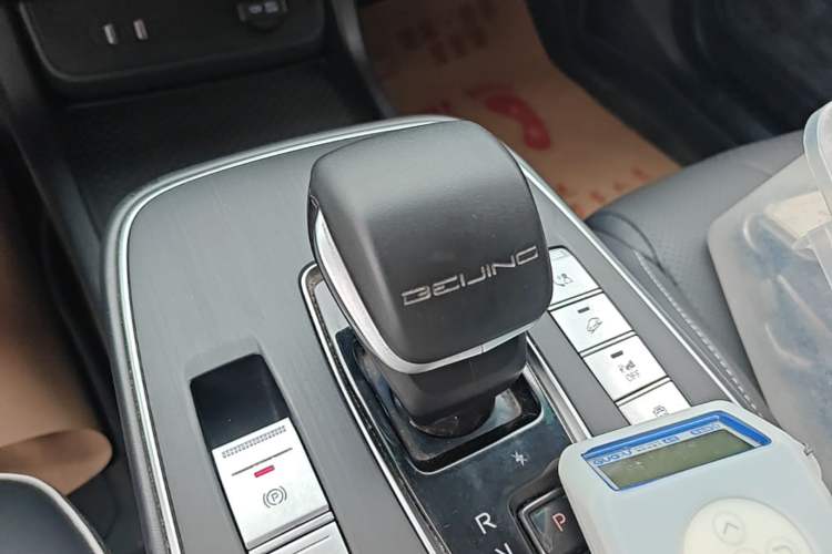 Used BAIC Beijing EU5 PLUS 2023 R500 Premium Edition Gear Lever